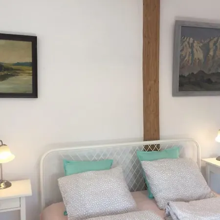 Przy Plazy Kamienna Gora