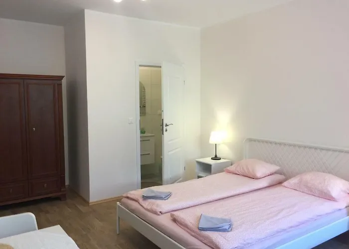 Przy Plazy Kamienna Gora