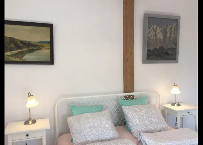 Przy Plazy Kamienna Gora